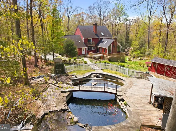 10401 Three Doctors Rd, Dunkirk, MD 20754