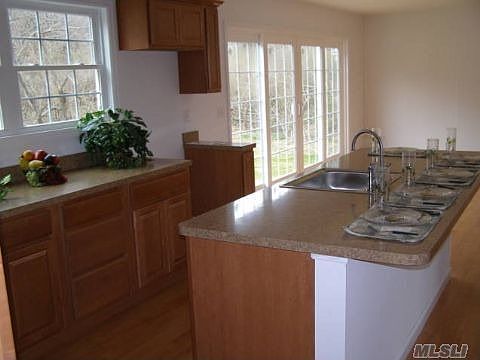 5th image of 14 Danamarie Ln