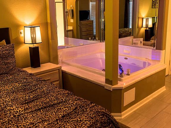 2 person jacuzzi in master bedroom