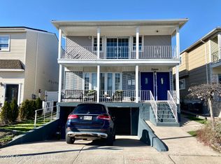 15 Birch Rd, Staten Island, NY 10303