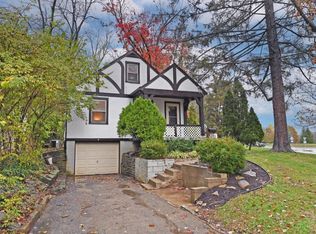 8577 Plainfield Rd, Cincinnati, OH 45236