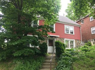 3 Oakland Pl #2, Boston, MA 02135