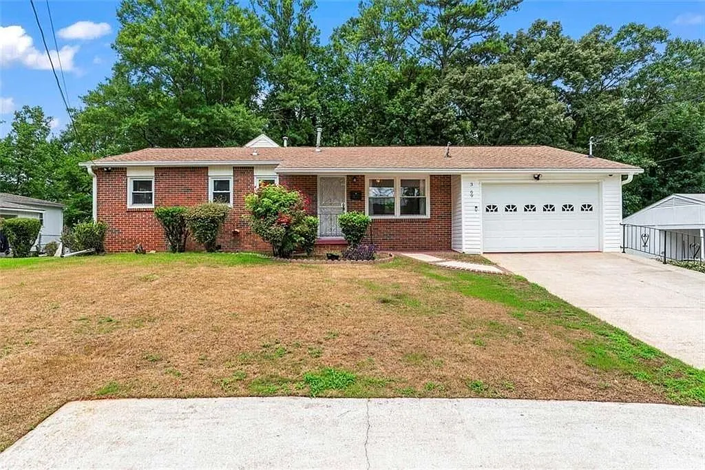 3 bed, 2.0 bath, 1668 sqft, $2,200 — Photo 1
