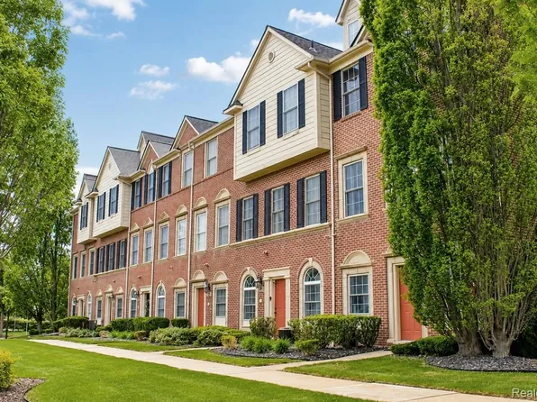 45411 N Stonewood Rd, Canton, MI 48187