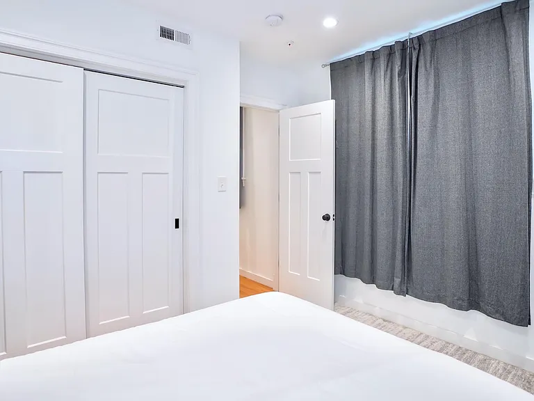 1823 Kalorama Rd NW #E — Photo 16