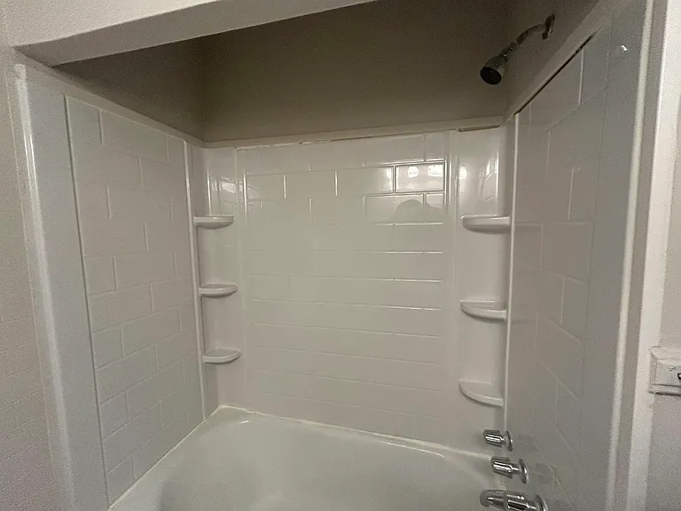 4401 Buckingham Ave #1 — Photo 18