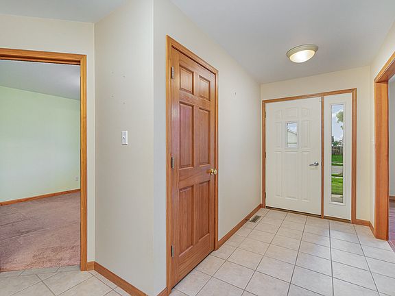 5th image of 6612 Julianna Ave