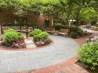 11700 Old Georgetown Rd UNIT 203, North Bethesda, MD