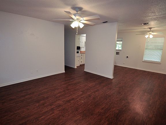 3rd image of 507 N Merrimac St