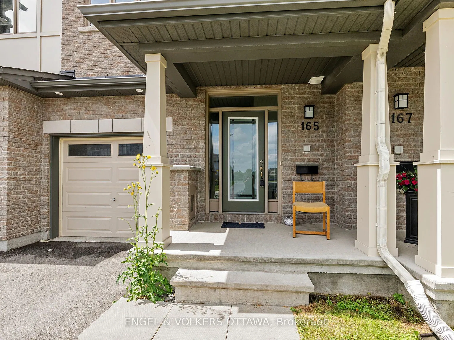 3 bed, $2,725 — Photo 4