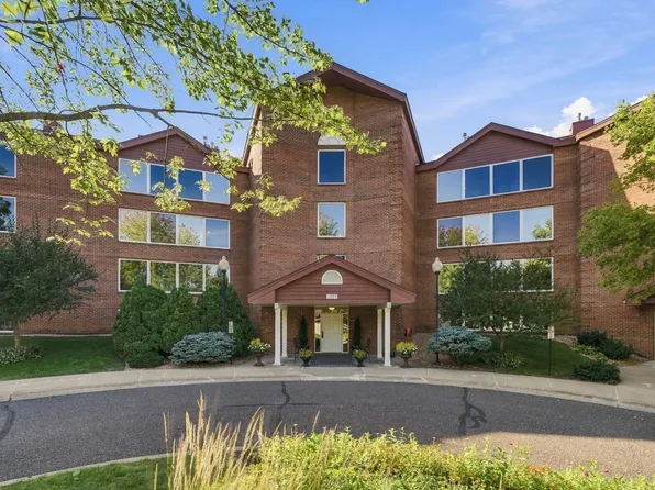 1021 Sibley Memorial Hwy APT 404, Mendota Heights, MN 55118