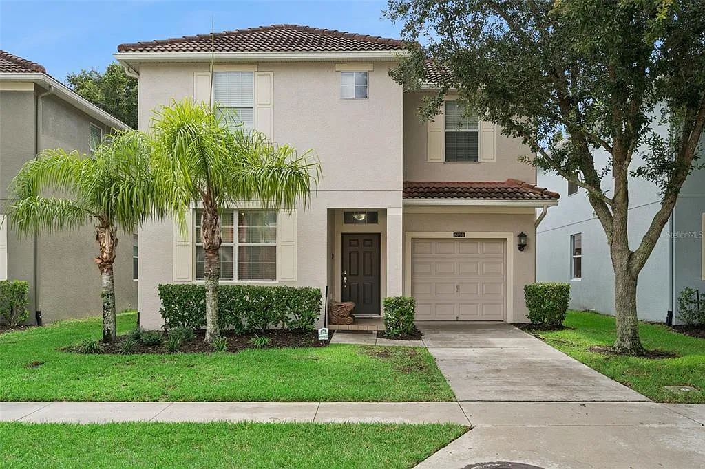 6 bed, 5.0 bath, 3291 sqft, $3,400 — Photo 1