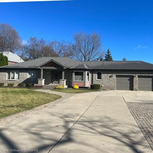 6589 Orion Rd, Rochester Hills, MI, 48306