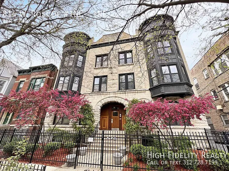 814 W Roscoe St #1NE — Photo 1