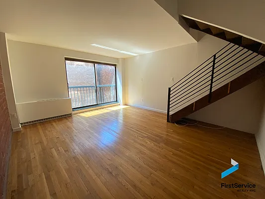 Rented by FirstService Realty (legacy) | media 36