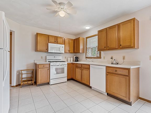 5th image of 3814 Northline Dr