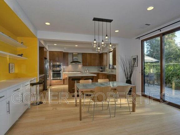 3rd image of 3178 Fallen Leaf St