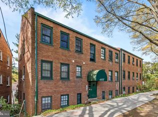 4866 Macarthur Blvd NW APT 2, Washington, DC 20007