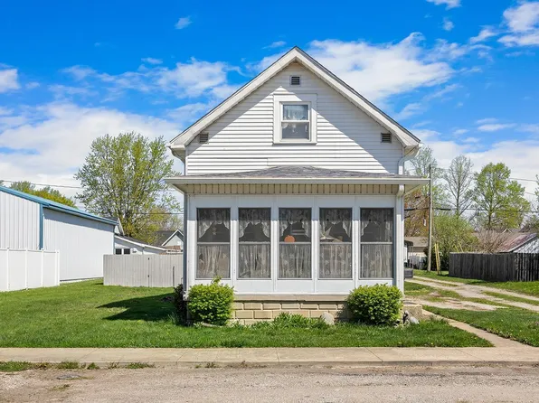 522 W Busby St, Lebanon, IN 46052