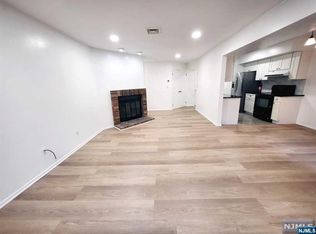 1479 John St, Fort Lee, NJ
