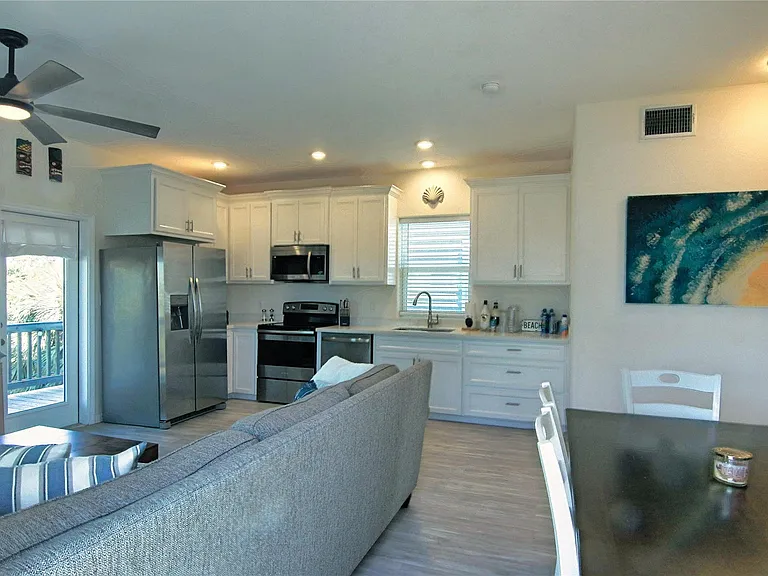 14146 Miramar Dr — Photo 5