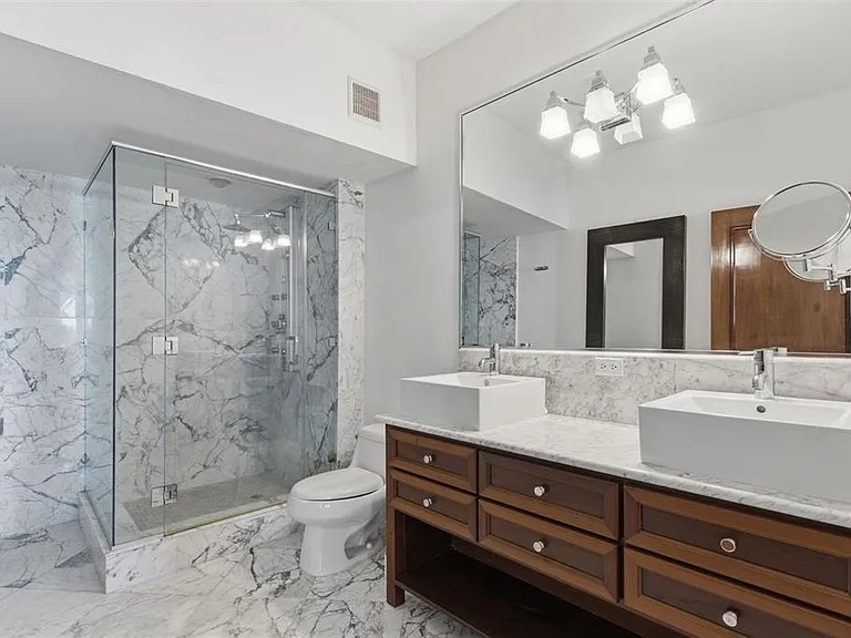 65 Calle San Francisco — Photo 23
