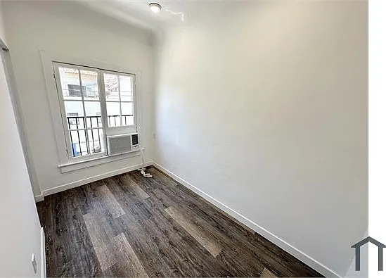 1316 S Mariposa Ave #101 — Photo 22