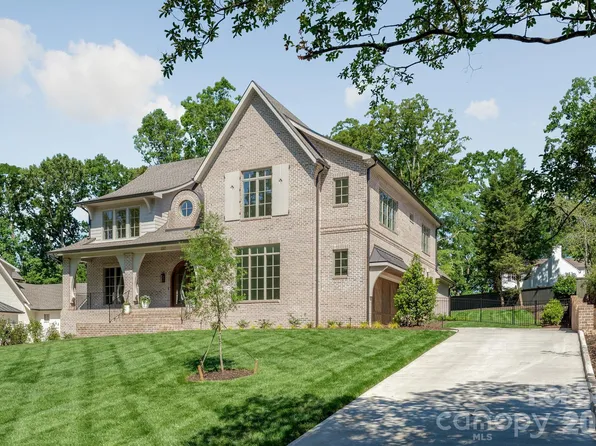 227 Hargett Ct, Charlotte, NC 28211