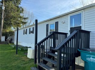 723 Beekman Rd, Hopewell junction, NY 12533