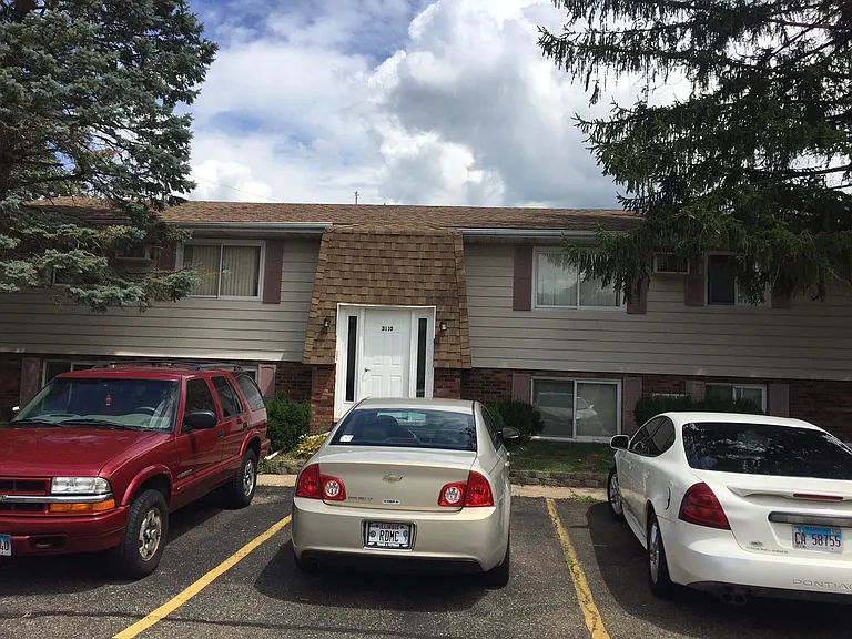 3104 W Lake Ave #C — Photo 2