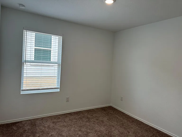 6702 Willow Lndg — Photo 8