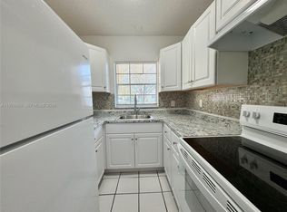 4140 Woodside Dr APT 107, Pompano Beach, FL 33065