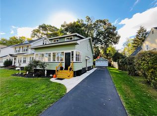 151 Seville Dr, Rochester, NY 14617