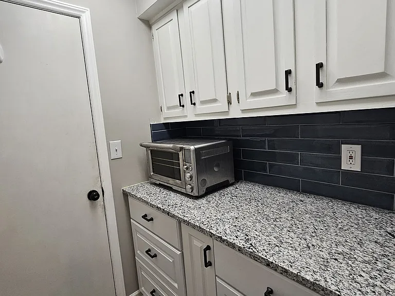 Butler's Pantry