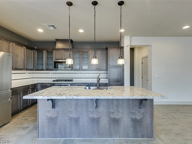 9009 Janice Glen Ave — Photo 13