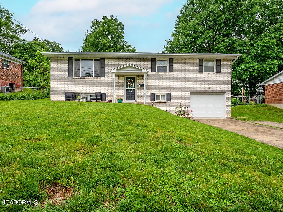 1st image of 309 Belair Dr
