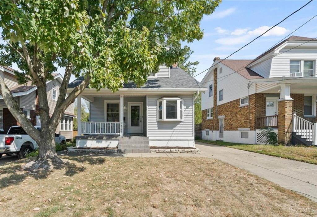 Real estate listing image