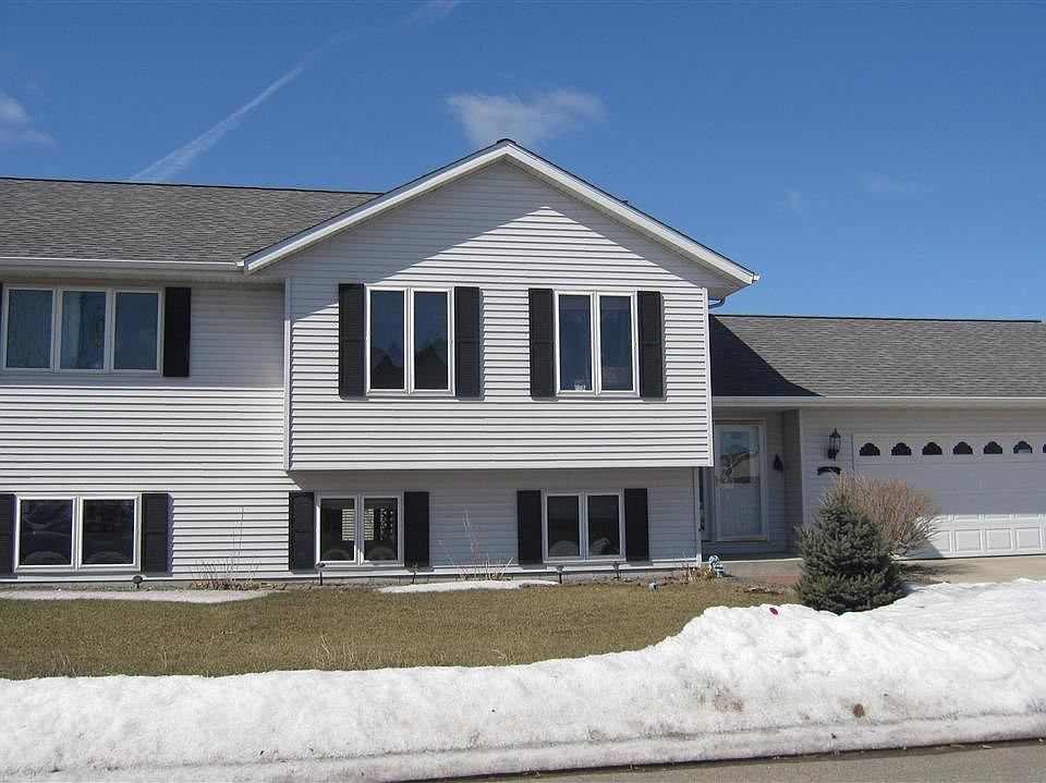 1st image of 100 Tundra Ct