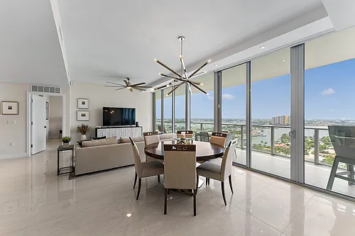 3100 N Ocean Dr #1906 Photo 1