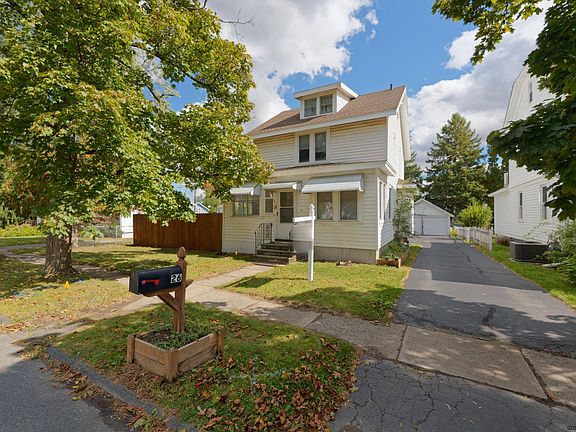 2nd image of 26 Coolidge Ave