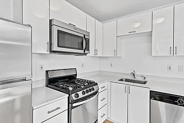 Rented by Glenmark Realty