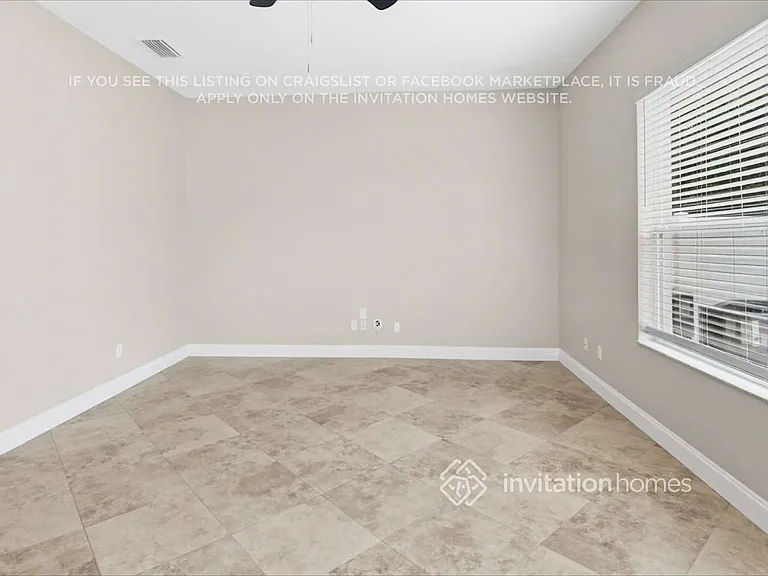 9761 Oak Crest Rd — Photo 8