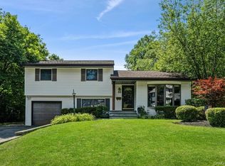 32 Mark Ln, New City, NY 10956