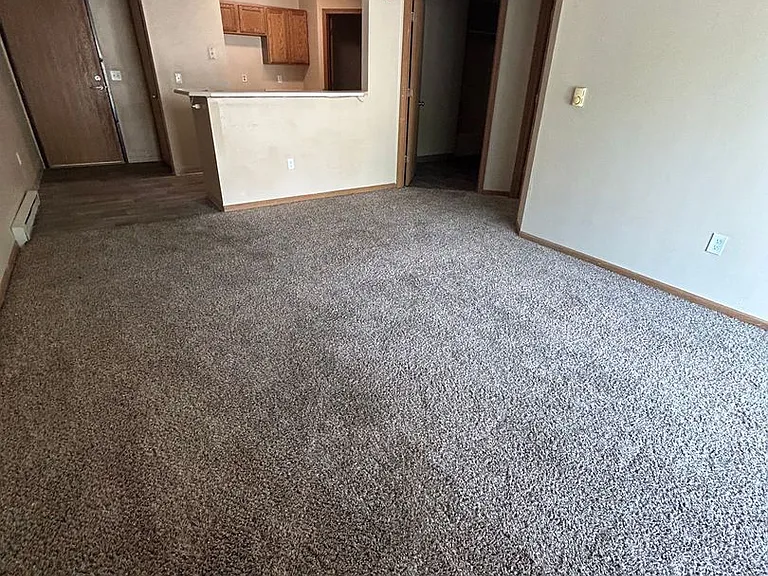 1201 E Bell Avenue — Photo 14
