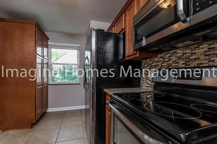 4617 Orchard Ln — Photo 7