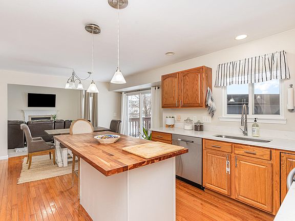 5th image of 9283 Hardwicke Ln
