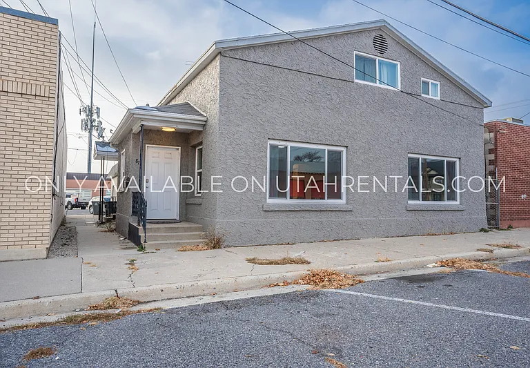 87 N Center St #1 — Photo 13