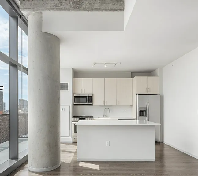 520 S State St #1611 — Photo 4