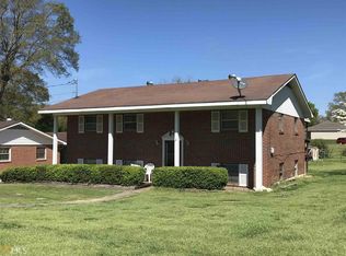 1206 S 6th St, Lanett, AL 36863