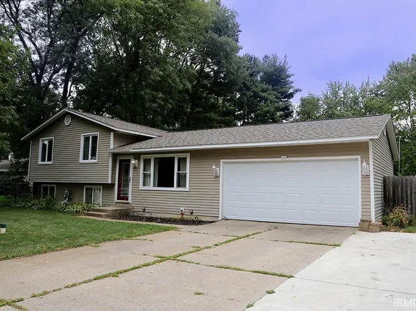 56790 Mark Manor Dr, Elkhart, IN 46516